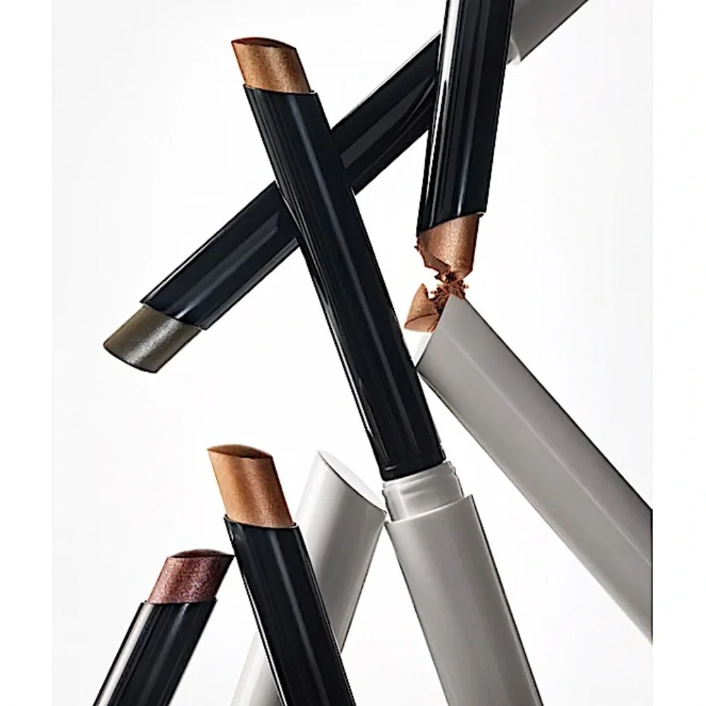 Zara Beauty ES749 Alors Refillable Eye Color Stick